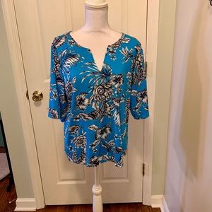 Plus-size Swim Shirt with elbow length sleeves